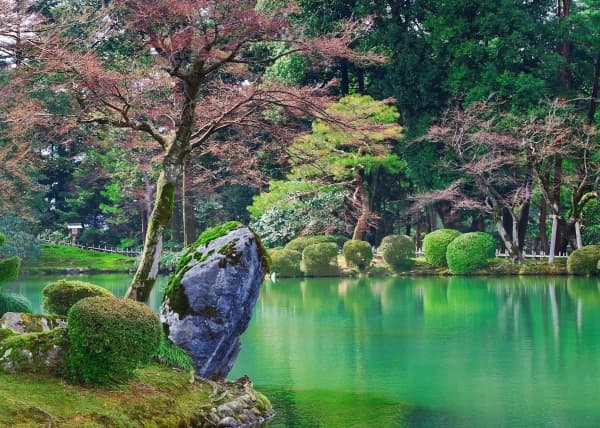 Kenroku-en